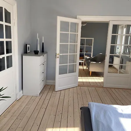 Aalborg Villa Apartments - Close To Aalborg Center - Free Parking - Free Citybikes Exterior photo